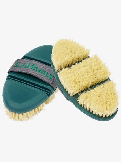 LeMieux Flexi Scrubbing Brush AW23 - Spruce - Spruce -